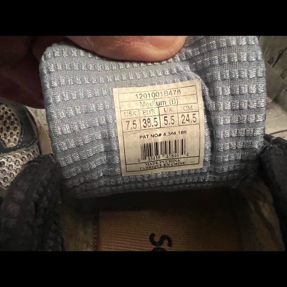 Brooks womens running shoe size 7.5 - Picture 5 of 5